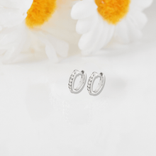 Load image into Gallery viewer, elegant hoop earrings, affordable diamond jewelry