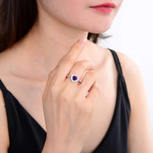 Load image into Gallery viewer, heart shape gemstone ring, model wearing amethyst ring, model wearing topaz ring, natural amethyst jewelry