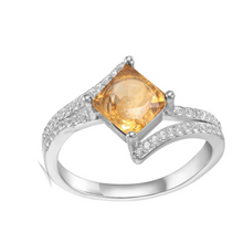 Load image into Gallery viewer, Citrine Star Solitaire Ring, princess cut gemstone ring design, stunning yellow gemstone