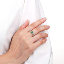 Load image into Gallery viewer, Stylish Round cut Genuine Emerald Ring with White Sapphire