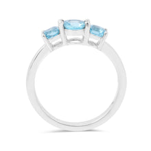 Load image into Gallery viewer, small solitaire ring