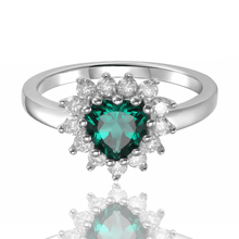 Load image into Gallery viewer, Green Heart Ring Grown Emerald Heart Ring